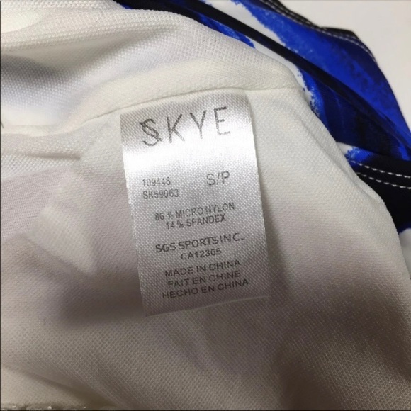 Skye One Piece Swimsuit Small - Picture 10 of 12